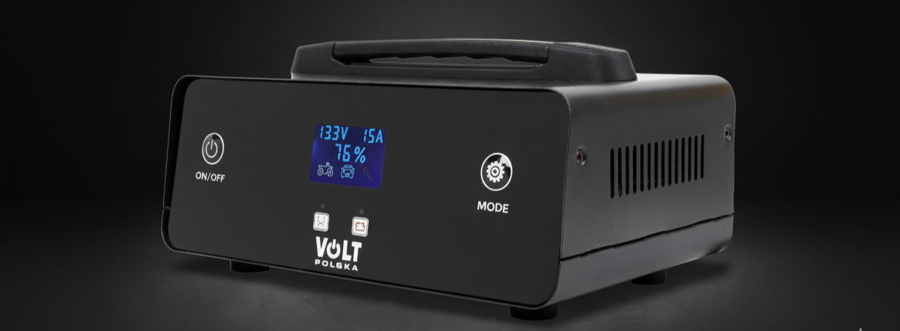 Prostownik akumulatorowy inteligentny SMART BLACK A20 ładowarka 12V / 24V 15A Volt Polska prostownik_