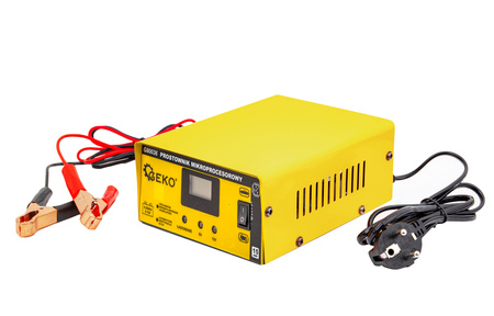Ładowarka prostownik mikroprocesorowy do akumulatora lcd 6v 12v 15A GEKO
