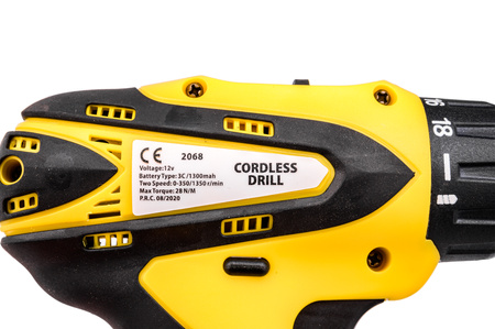 Zestaw narzędziowy 68 el. z wkrętarką 12 V WMC