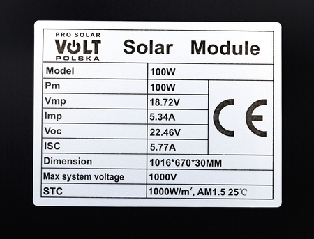Zestaw solarny fotowoltaiczny 100W 12V BLACK (Panel solarny 100W, Regulator napięcia 10A) VOLT POLSKA