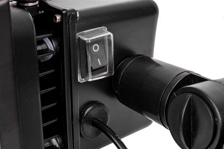 Naświetlacz Lampa LED z czujnikiem ruchu + Panel solarny 10W VOLT POLSKA