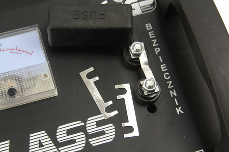 Prostownik z rozruchem CLASS 750 LCD 60-900Ah MAR-POL