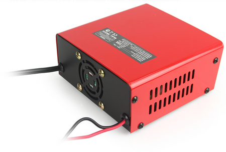 Prostownik mikroprocesorowy samochodowy do ładowania akumulatora 12 / 24v 10a MAR-POL