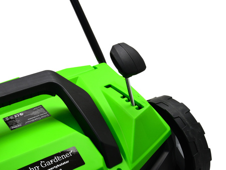 Aerator wertykulator elektryczny 2w1 areator 1600W 45L John Gardener