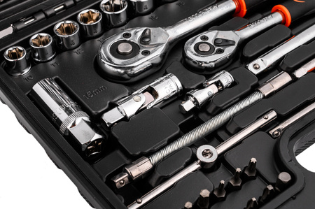 Zestaw narzędziowy klucze nasadowe wkrętaki grzechotki bity 1/4" 3/8" 94el ISMA