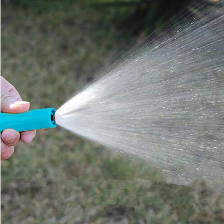 Zestaw zraszający do węża ogrodowego o średnicy 3/4" 4w1 GEKO