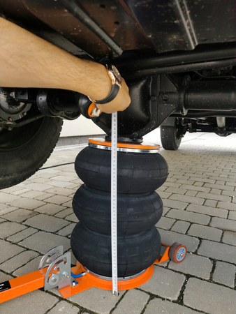 Podnośnik pneumatyczny typu bałwanek poduszka poduszkowy guma 6T BJC