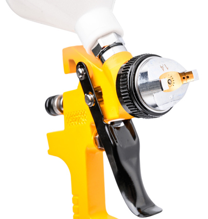 Pistolet malarski lakierniczy do malowania pneumatyczny 1.4 mm 600ml JCB