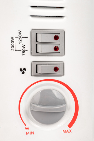 Grzejnik elektryczny konwektorowy z nadmuchem 2000w CH-2000 MT Ravanson