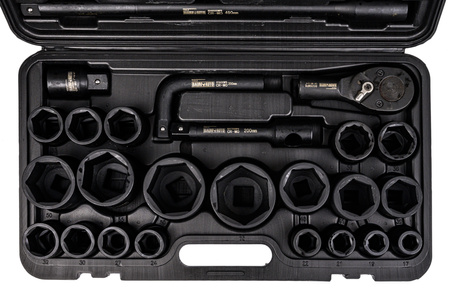 Zestaw klucze nasadowe nasadki udarowe do kół mocne 3/4" 26el TIR BRAUM AUTO