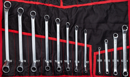 Klucze płasko oczkowe torx wygięte typ C półotwarte 47 sztuk (płachta)