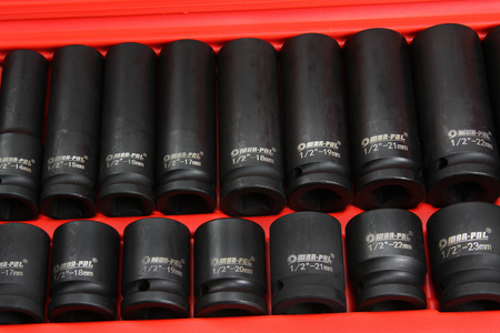 Zestaw nasadek 1/2" nasadki udarowe 8-32 mm walizka 35 elementów MAR-POL