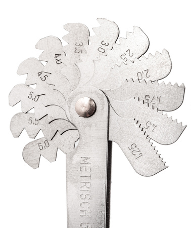 Gwintomierz miernik gwintu wzornik grzebień 0,25-6mm 24 el FALON-TECH