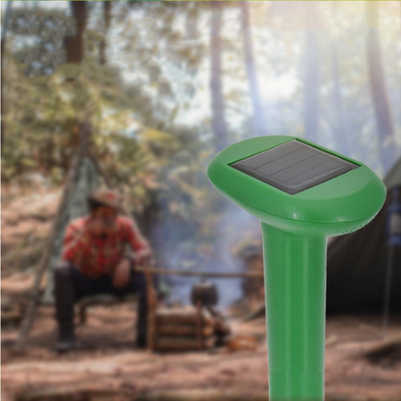 Ogrodowy solarny odstraszacz gryzoni i zwierząt (kun, myszy, szczurów, kretów) DOBERMAN KRET I GARDEN VOLT POLSKA