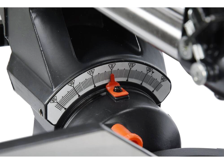 Pilarka ukośnica z posuwem 305mm 1800W laser pilarka YT-82175 YATO