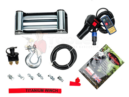 Wyciągarka elektryczna 12v 12000 lbs renegade z liną stalową TITANIUM WINCH