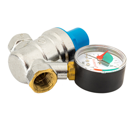 Zawór redukcyjny ciśnienia wody 1/2" z ciśnieniomierzem ART.301-15 DIAMOND