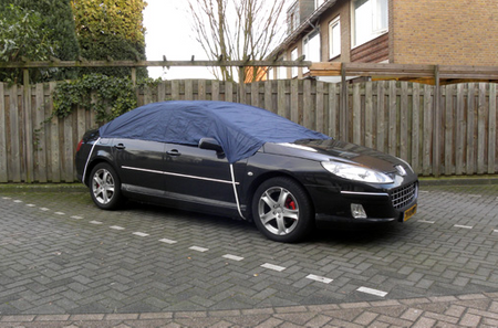 Pokrowiec na samochód auto dach szyby mata antyszronowa przeciwszronowa sedan CARPOINT