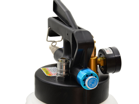 Pompa pneumatyczna do napełniania oleju w skrzyniach biegów + adaptery 13szt GEKO