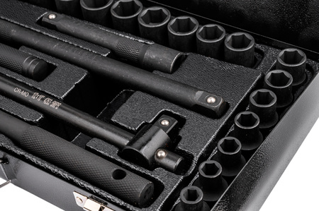 Klucze nasadowe nasadki grzechotka zestaw 1/2" 25el 8-32 mm walizka metalowa ROCKFORCE