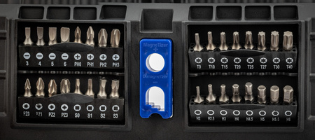 Zestaw śrubokrętów wkrętaków z bitami 50 el FALON-TECH