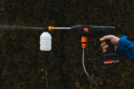 Myjka cisnieniowa akumulatorowa 21V 30bar do domu ogrodu kostki okien MARPOL