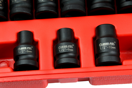 Zestaw nasadek 1/2" nasadki udarowe 8-32 mm walizka 35 elementów MAR-POL