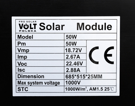 Zestaw solarny fotowoltaiczny 50W 12V BLACK (Panel solarny 50W, Regulator napięcia 10A) VOLT POLSKA