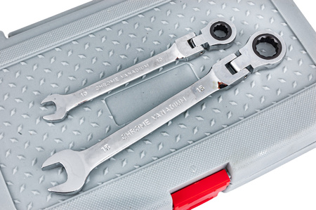 Klucze płasko-oczkowe z grzechotką łamane 8-19 12szt SILVER