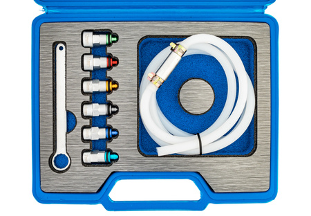 Zestaw do odpowietrzania hamulców i sprzęgła adaptery FALON-TECH