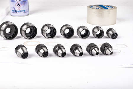 Zestaw wycinaków wycinaki do uszczelek gumy fibry walizka 5-35 mm 14el FALON-TECH