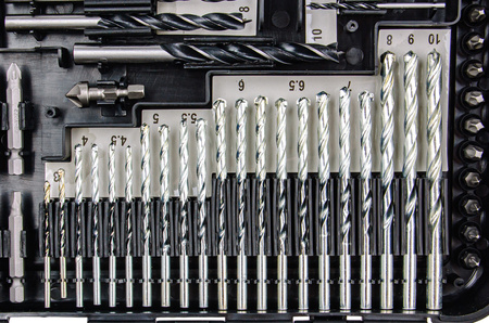 Zestaw wierteł bitów otwornic do metalu drewna betonu 246el FALON-TECH