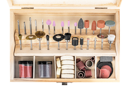 Zestaw szlifierski do drewna metalu 105 sztuk MAR-POL