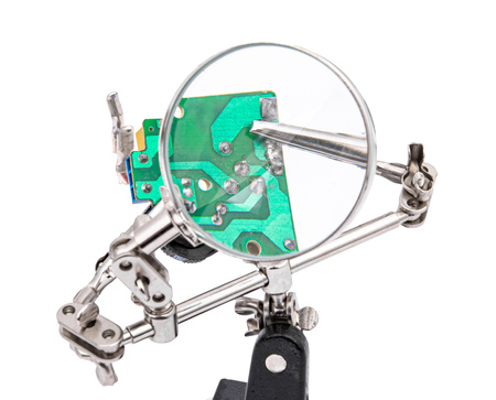 Uchwyt do prac precyzyjnych typu "trzecia ręka" z lupą GEKO