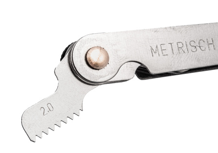 Gwintomierz miernik gwintu wzornik grzebień 0,25-6mm 24 el FALON-TECH